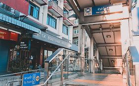 Sk Boutique Mahanakhon